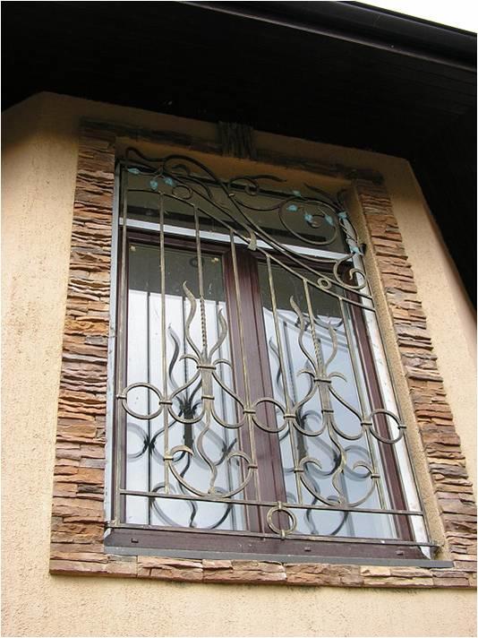 Металлическая оконная решетка МР-002 Металлическая оконная решетка МР-002