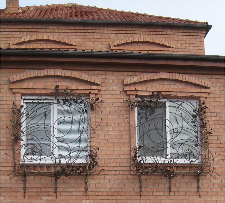 Кованая решетка на окна  МР-005