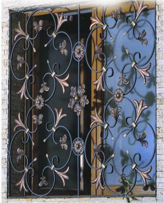 Решетка на окна с коваными элементами МР-022 Решетка на окна с коваными элементами МР-022