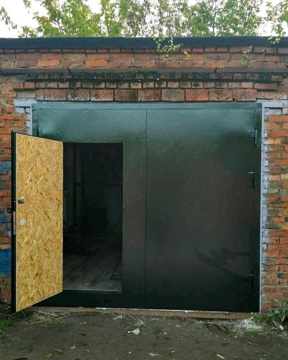 Распашные гаражные ворота ГВ-011 Распашные гаражные ворота ГВ-011