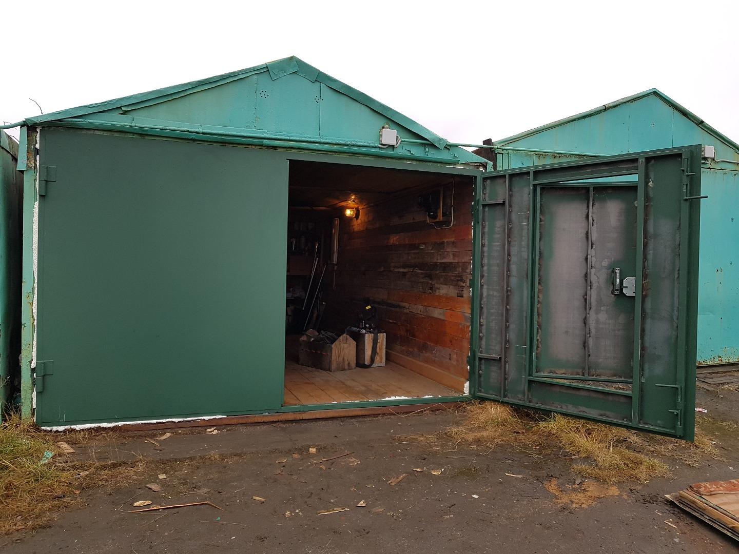 Металлические ворота в гараж ГВ-016 Металлические ворота в гараж ГВ-016