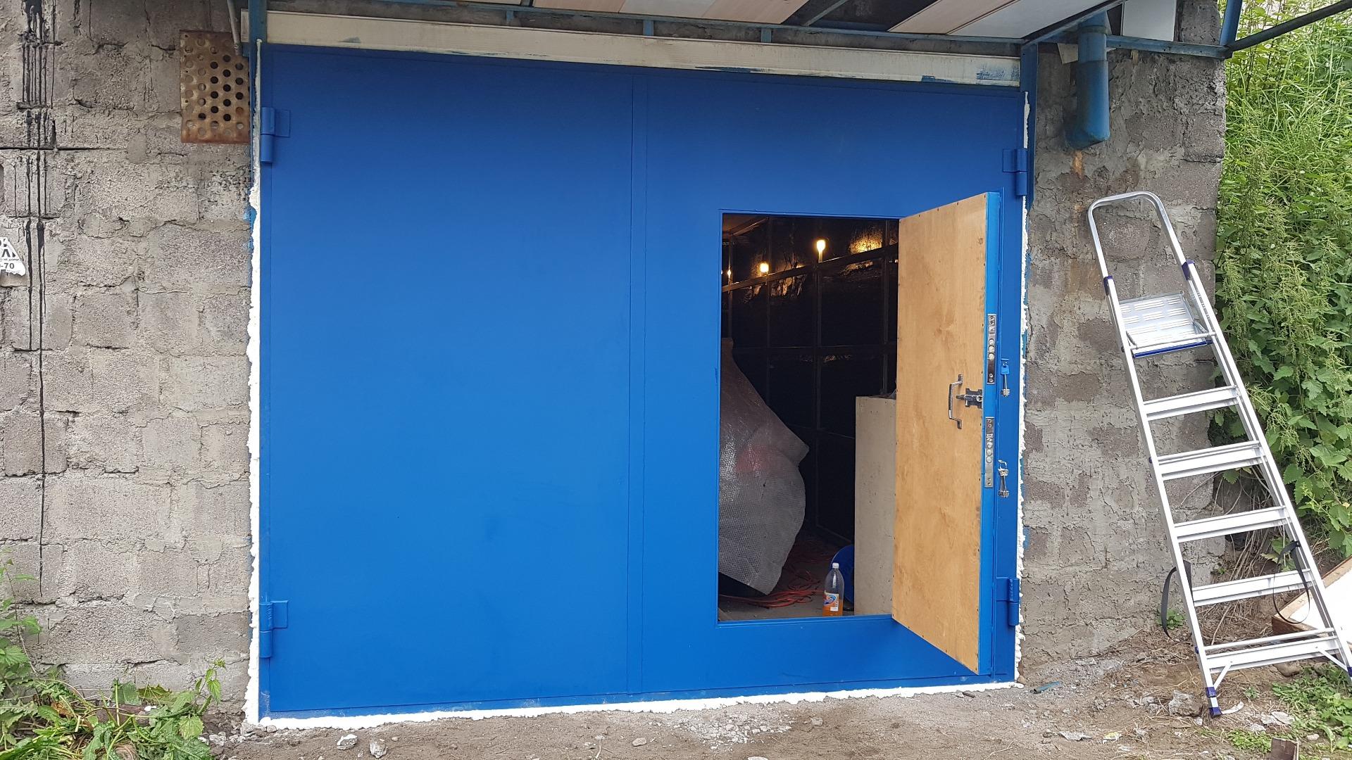 Ворота гаражные металлические ГВ-022 Ворота гаражные металлические ГВ-022